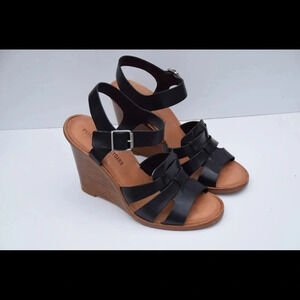 Beautiful Pour La VICTOIRE wedge sandals